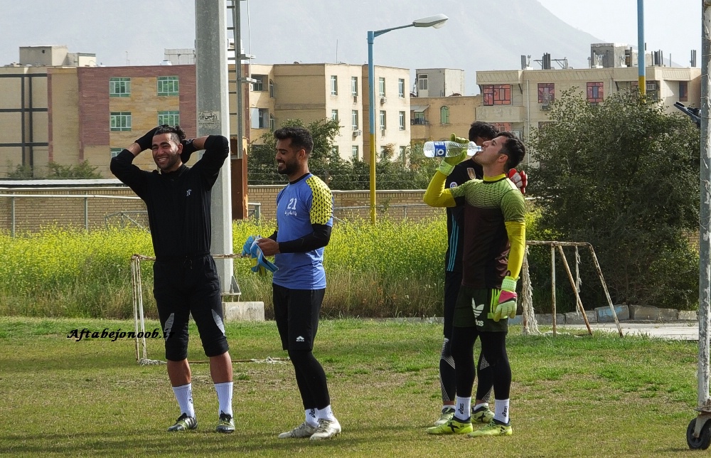 اولین تمرین تیم فوتبال نفت و گاز گچساران در سال جدید 47
